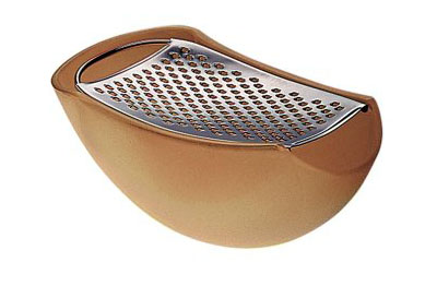 Permenide Grater With Cheese Celler