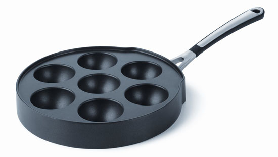 Simply Calphalon Nonstick Puff Pancake Pan