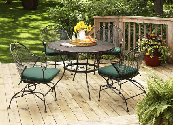 Better Homes and Gardens Clayton Court 5-piece Patio Dining Set Green