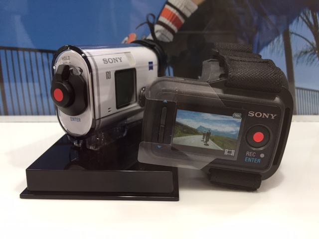 sony-hdr-as200vr-with-liveview