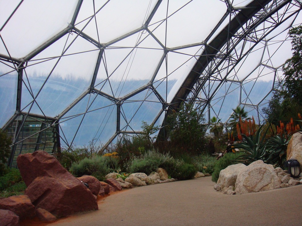 Giant Garden Igloo Green House