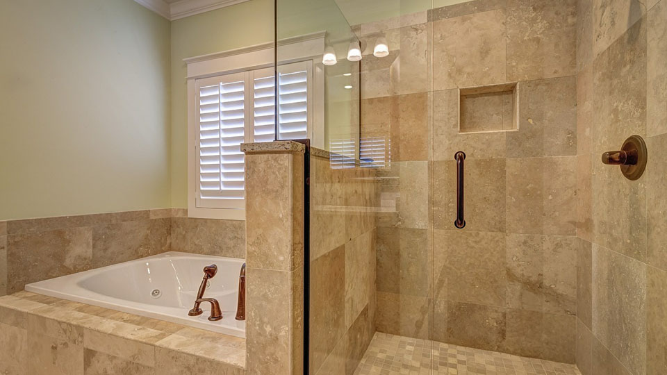 bathroom tiling and window blinds