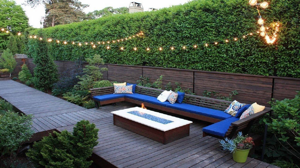 Modern Backyard Unique-modern-backyard-landscaping-Ideas-fireplace