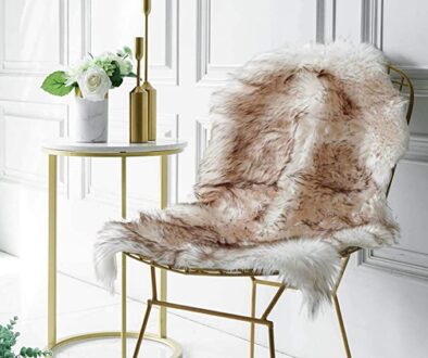 Melanovo Faux Fur Sheepskin Rug