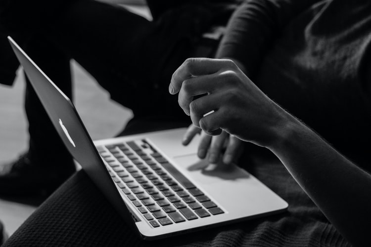 black-and-white-laptop