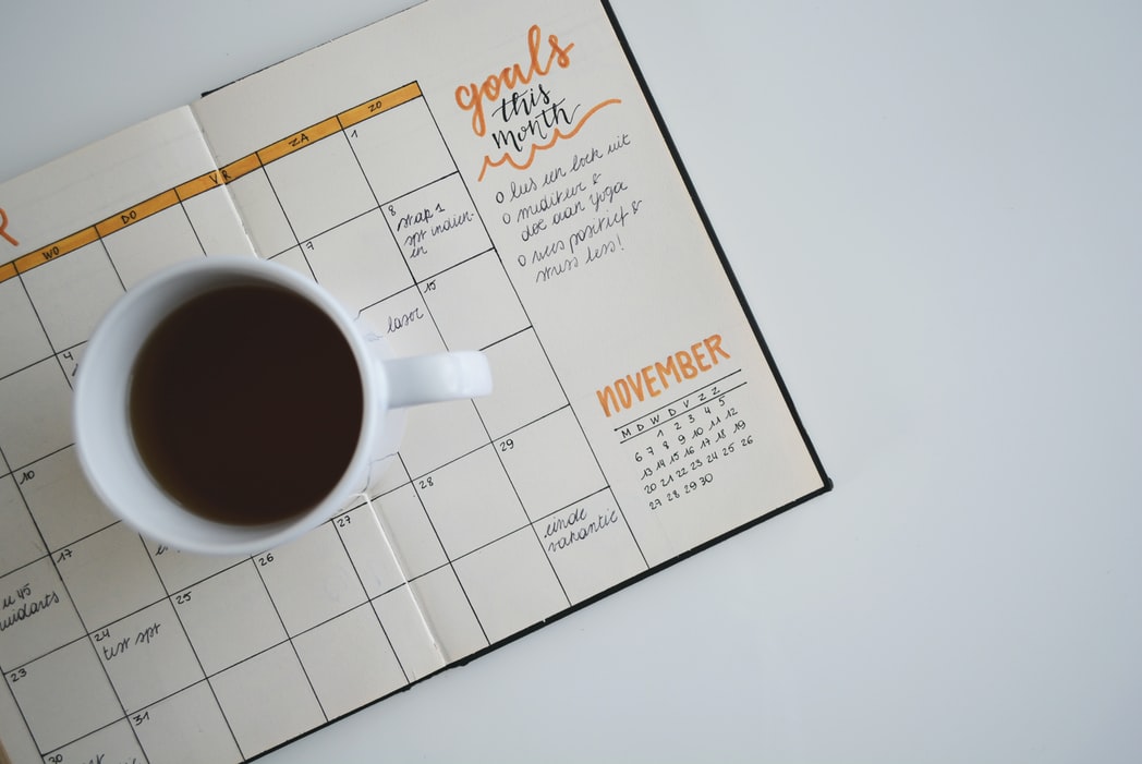 coffee-mug-on-planner